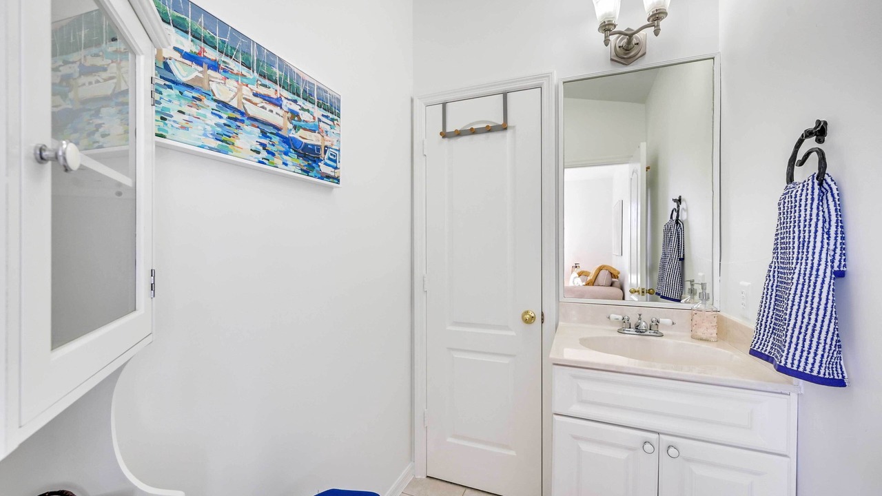 Photo of Bedroom in Palm River Estates
