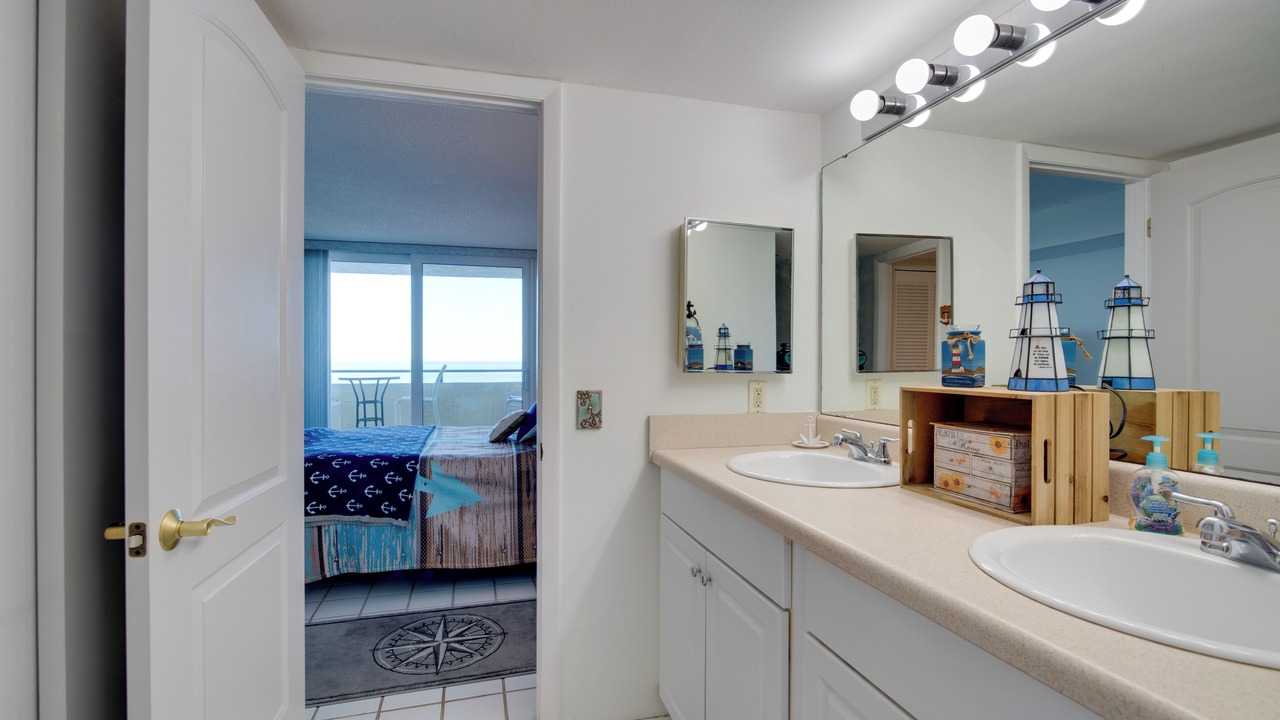 Photo of Bathroom in Hudson