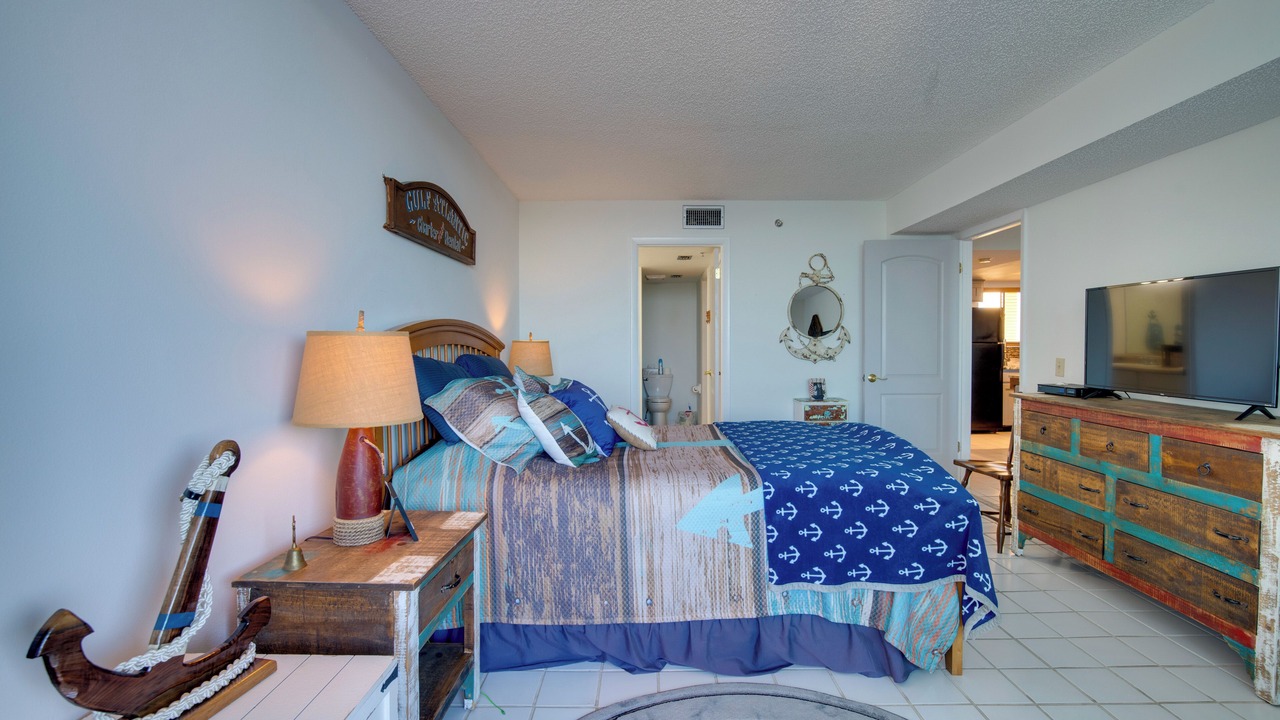 Photo of Bedroom in Hudson