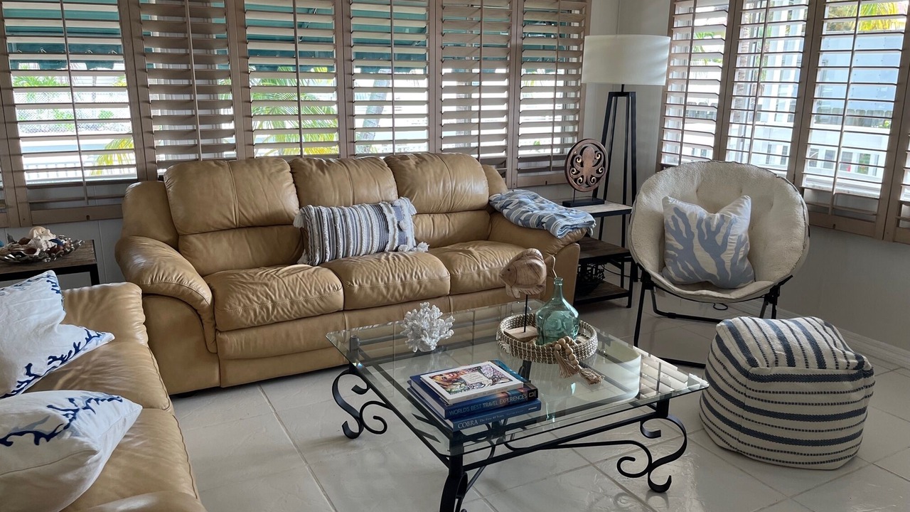 Photo of Livingroom in Sexton Cove Estates