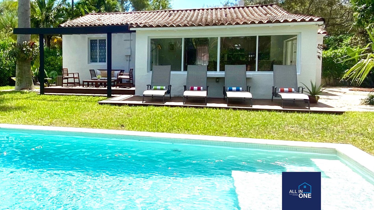 Photo of Outdoor in Miami Shores