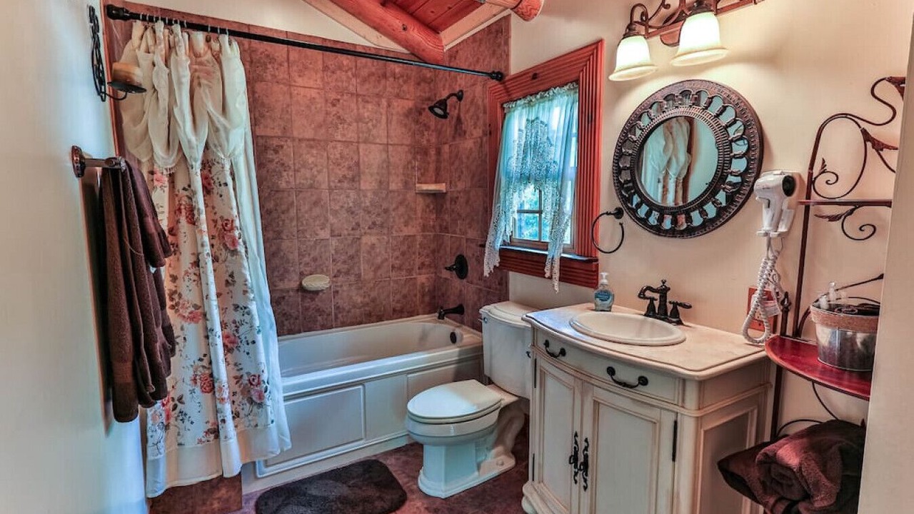 Photo of Bathroom in Homosassa