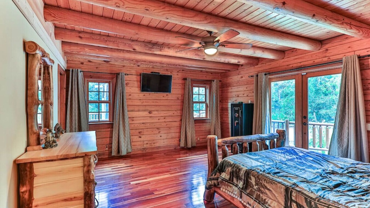 Photo of Bedroom in Homosassa