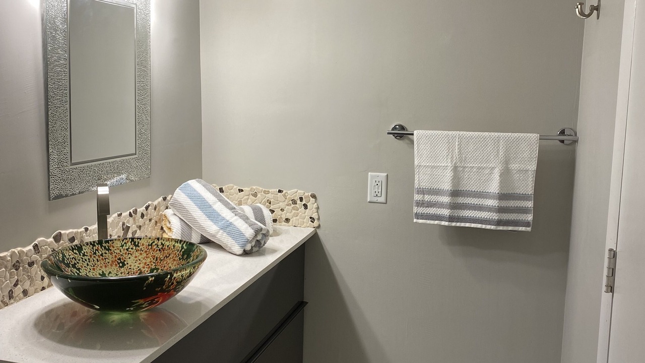 Photo of Bathroom in Kings Lake