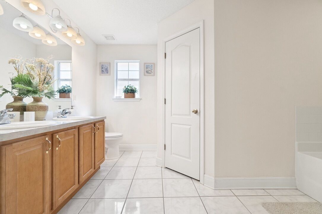 Photo of Bathroom in Northeast Pensacola