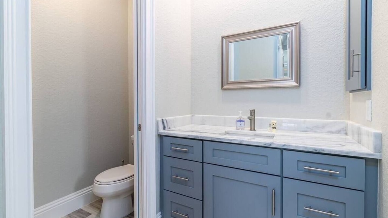 Photo of Bathroom in Pine Valley