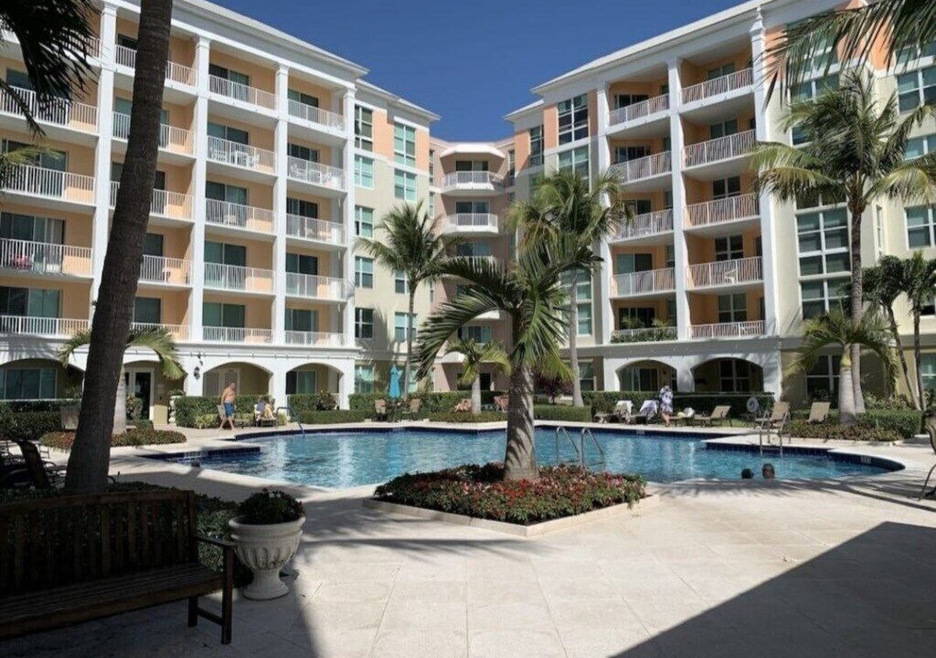 Photo of Outdoor in Lantana