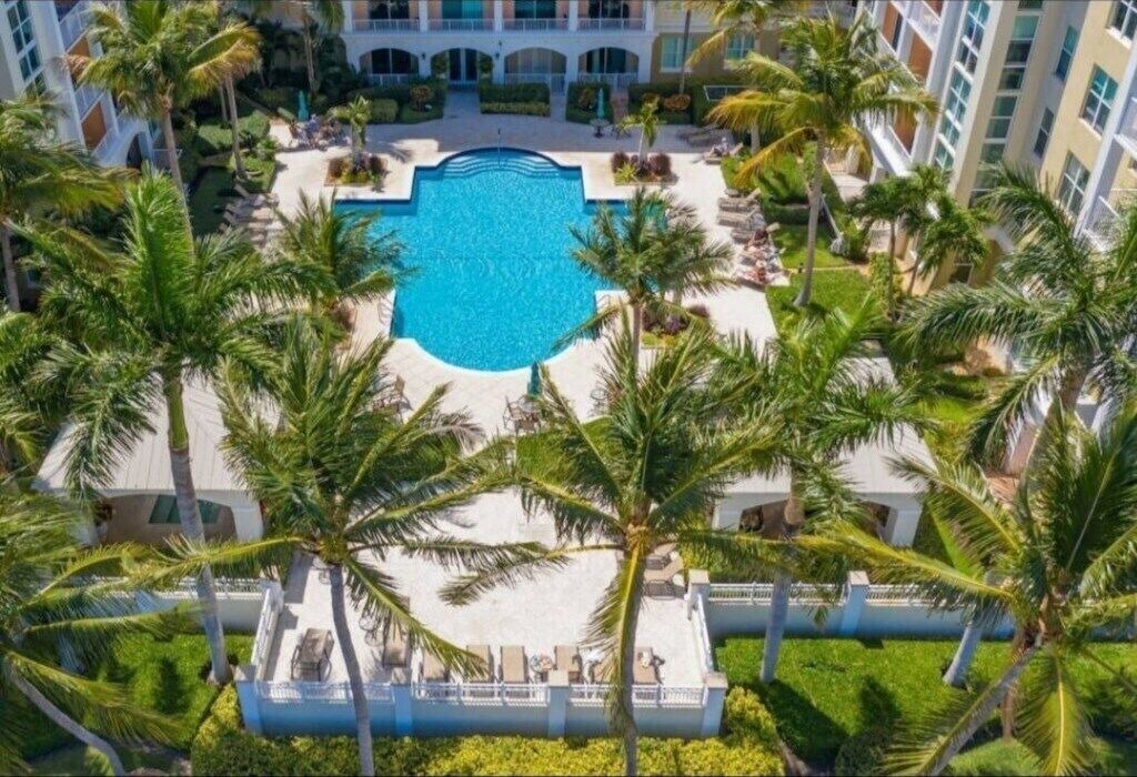 Photo of Outdoor in Lantana