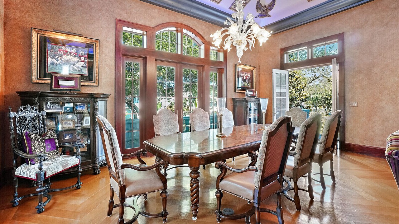 Photo of Bedroom in Crescent Lake