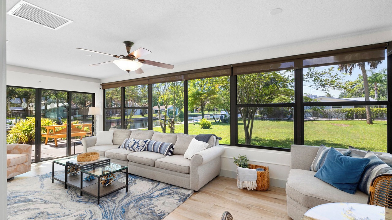 Photo of Bedroom in Homosassa