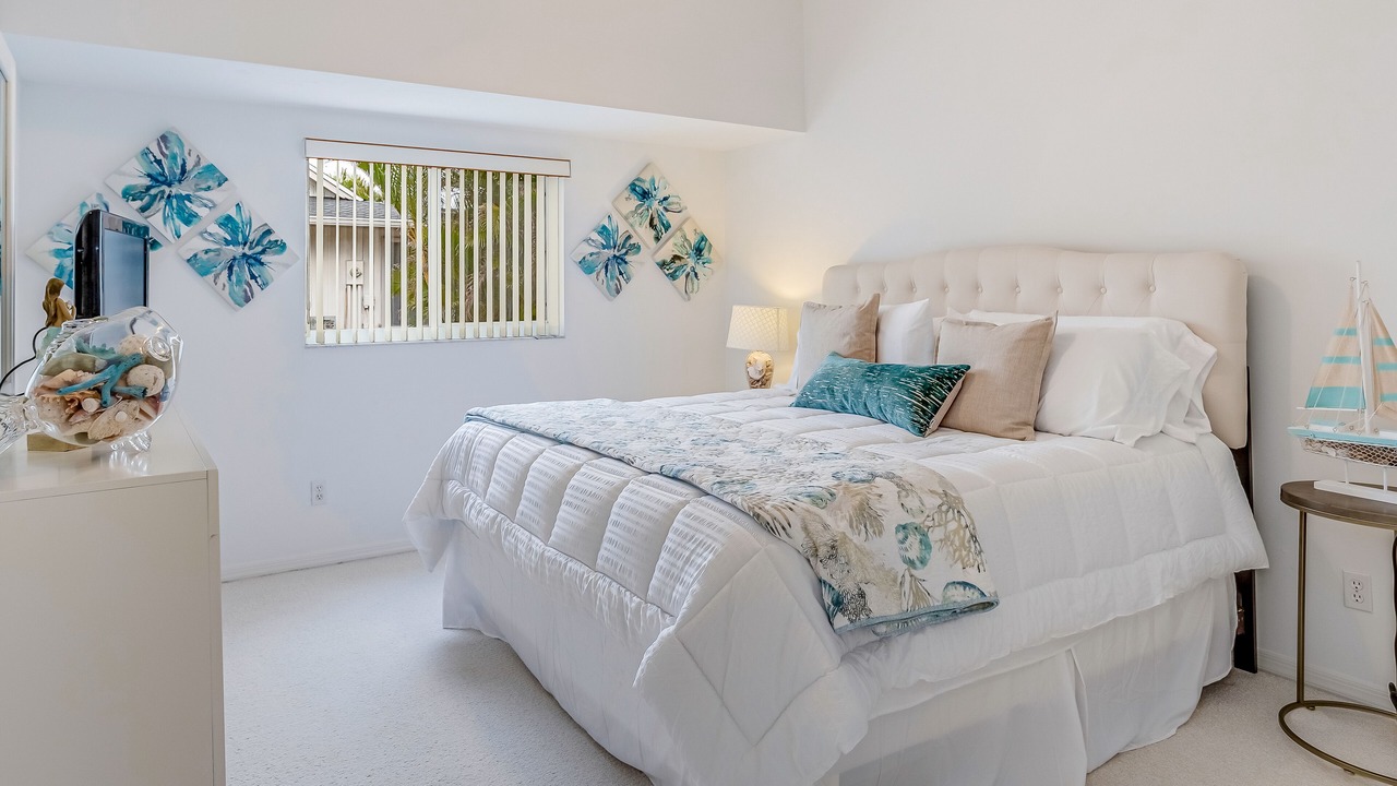 Photo of Bedroom in Lely Golf Estates