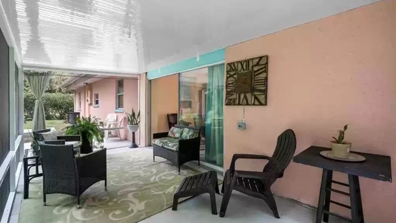 Photo of Patio Balcony in Pine Island Center
