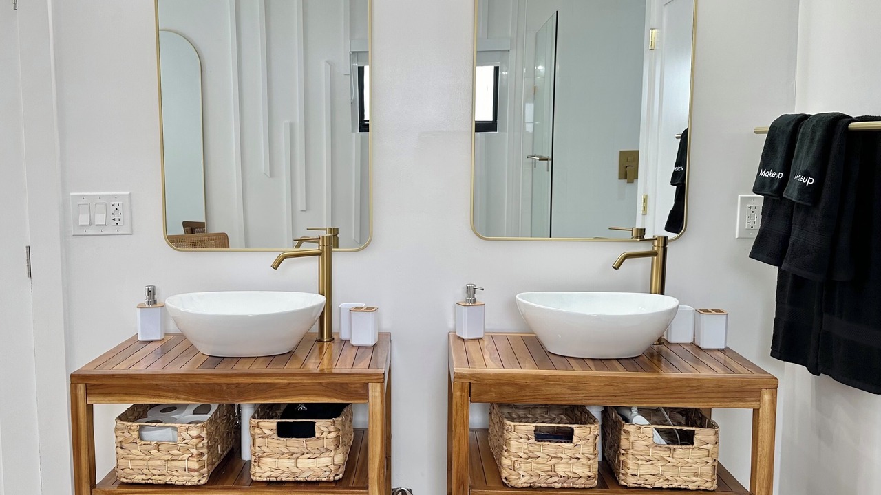 Photo of Bathroom in West Little Havana