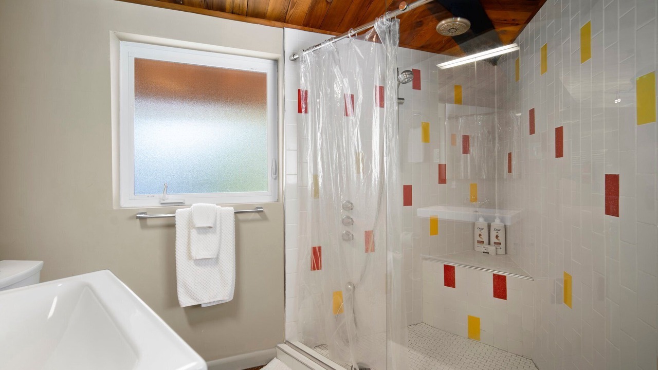 Photo of Bathroom in Greater Pinellas Point