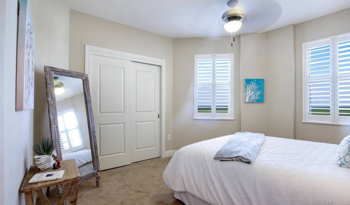 Photo of Bedroom in Cape Harbour