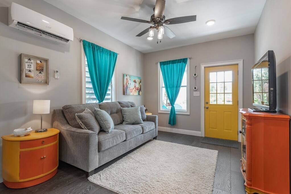 Photo of Livingroom in Historic Ybor