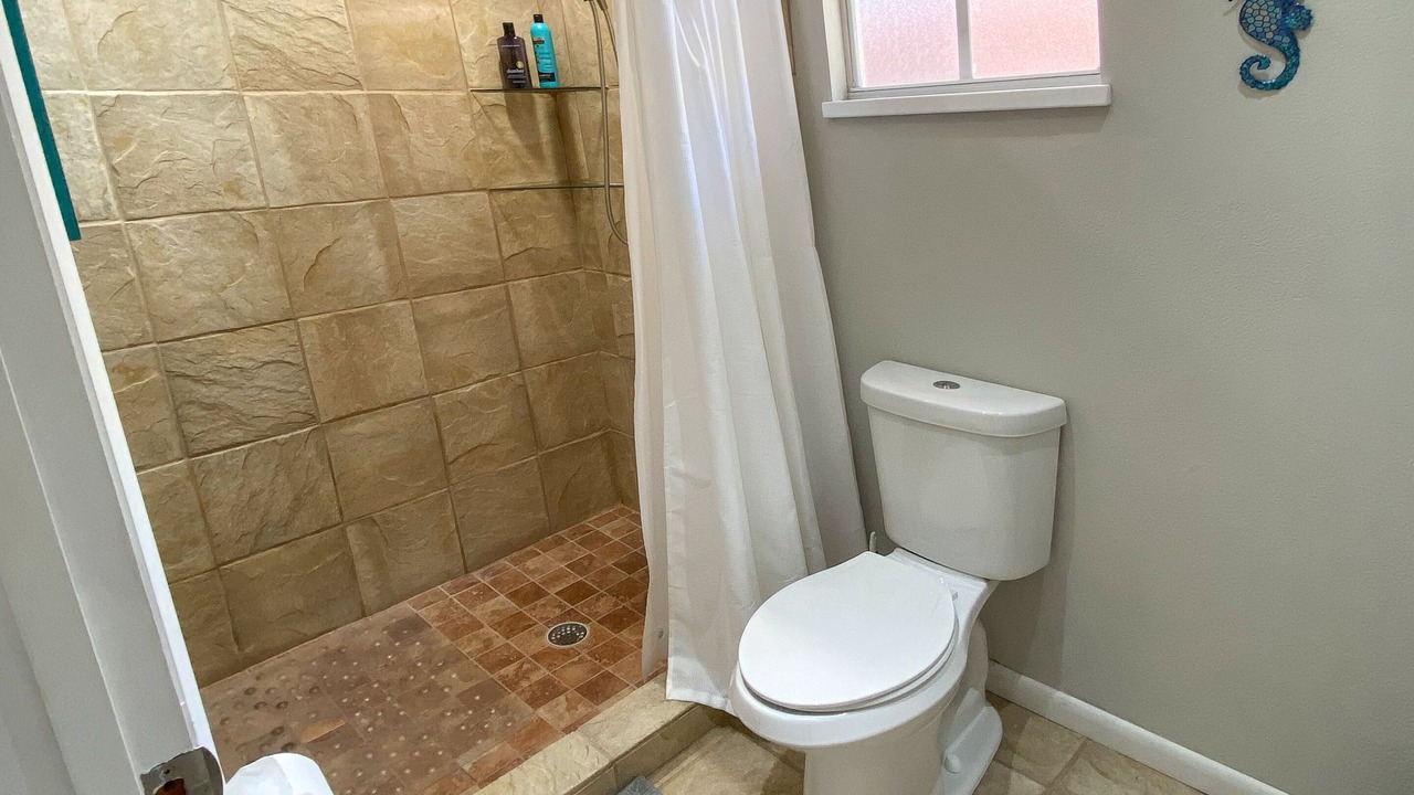 Photo of Bathroom in River Pointe