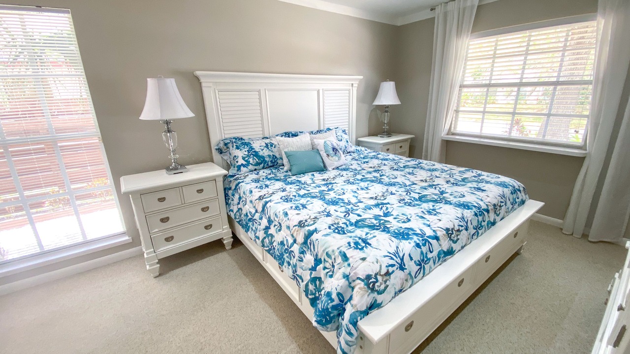 Photo of Bedroom in River Pointe