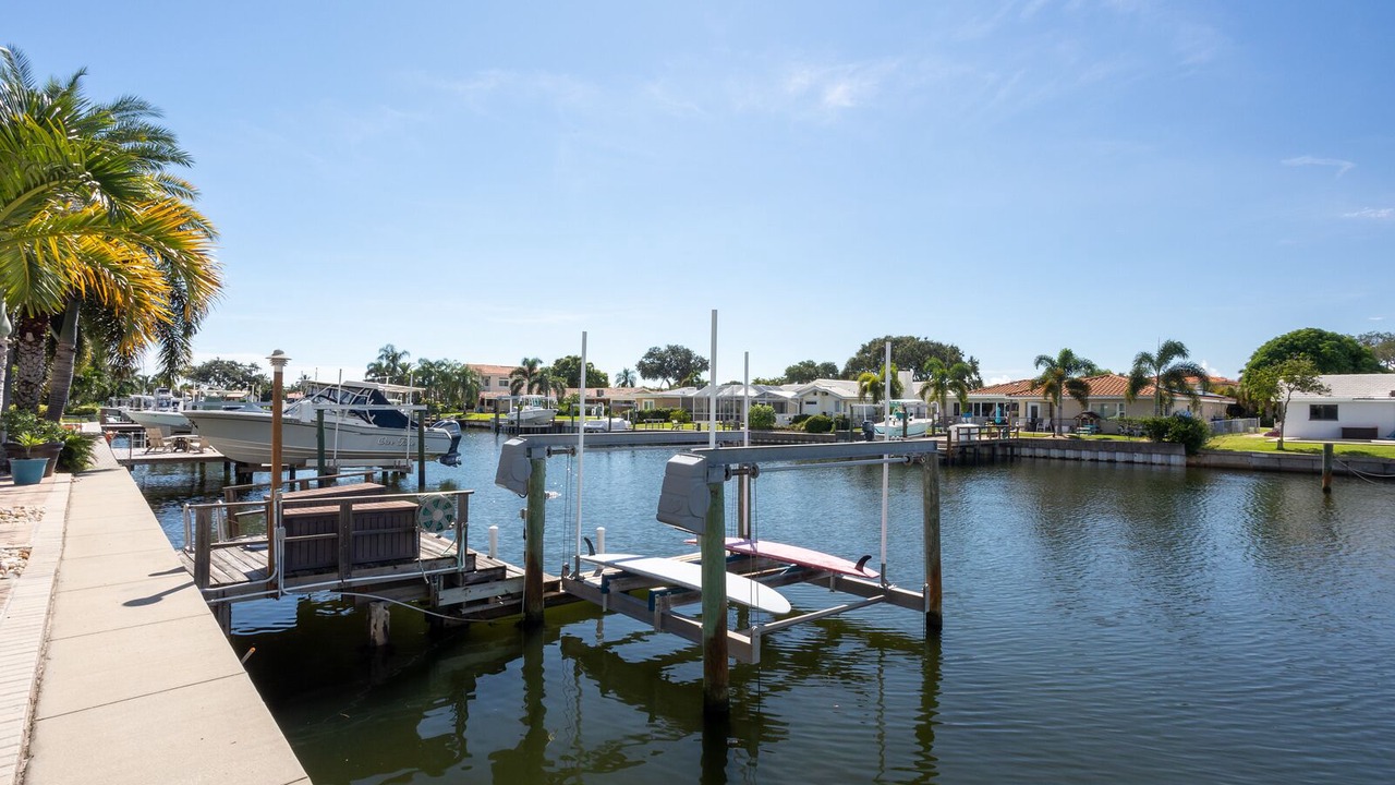 Photo of Others in St. Petersburg - Clearwater