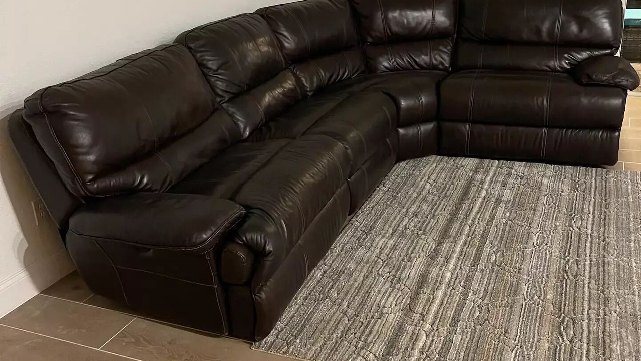 Photo of Livingroom in Eisenhower