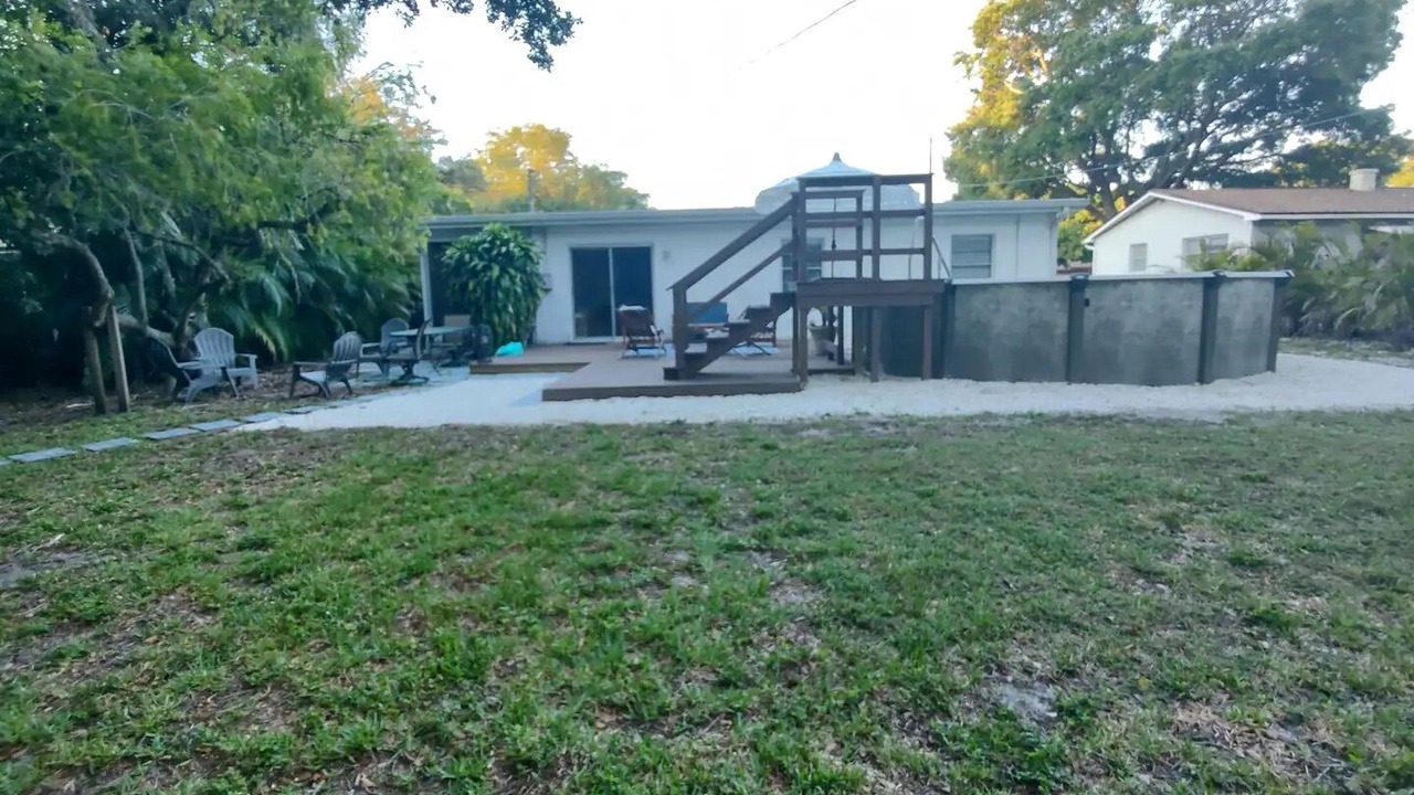 Photo of Patio Balcony in Seminole