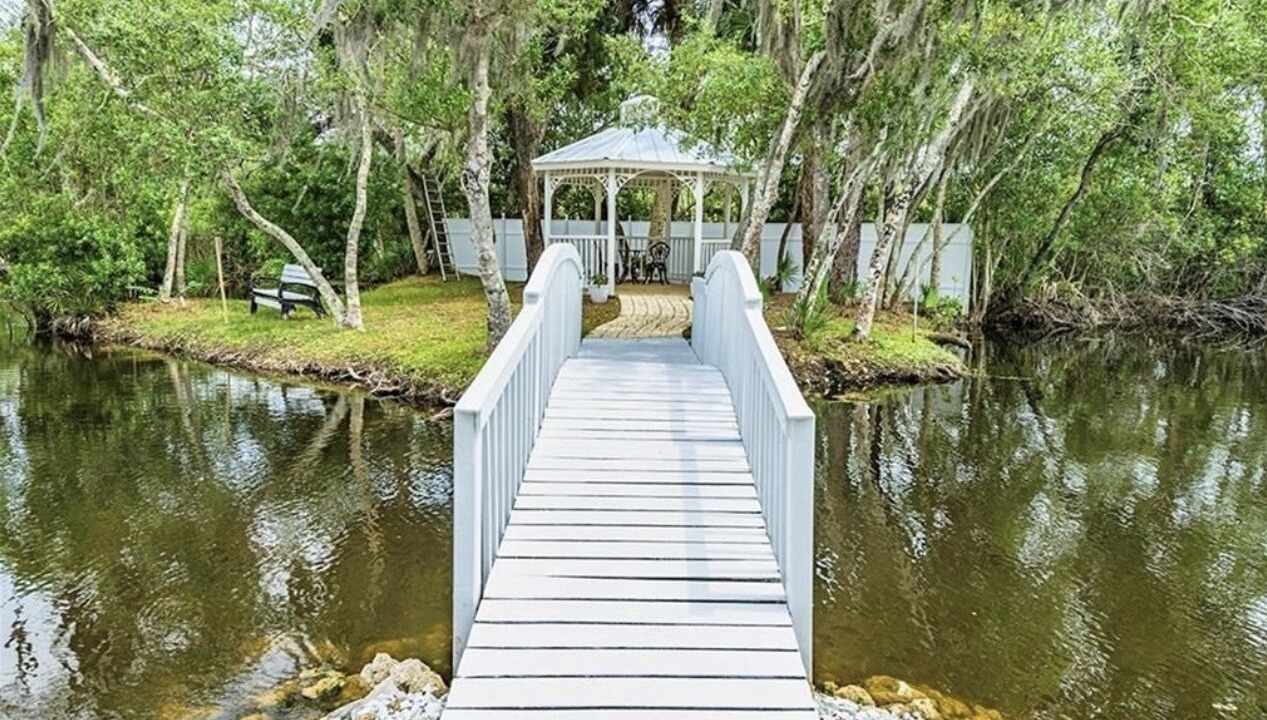 Photo of Outdoor in Crystal River