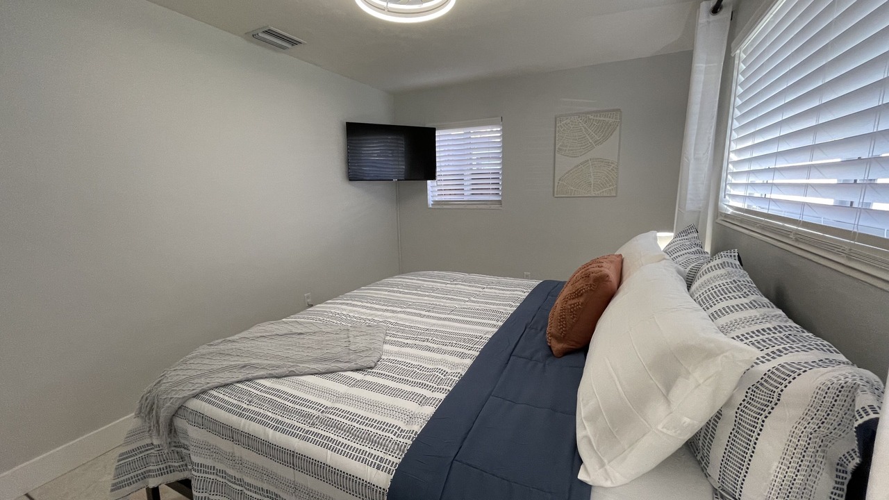 Photo of Bedroom in Pembroke Pines
