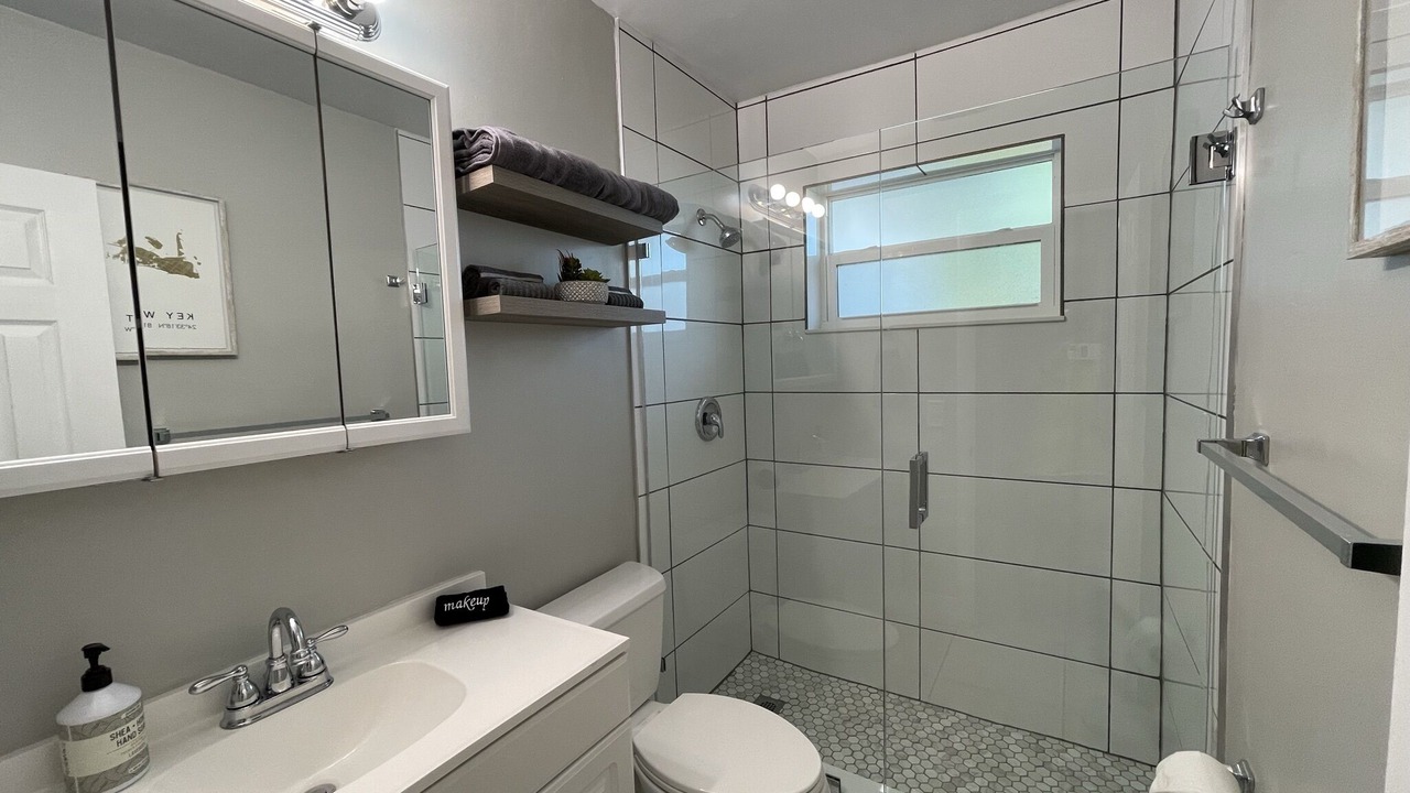Photo of Bathroom in Pembroke Pines