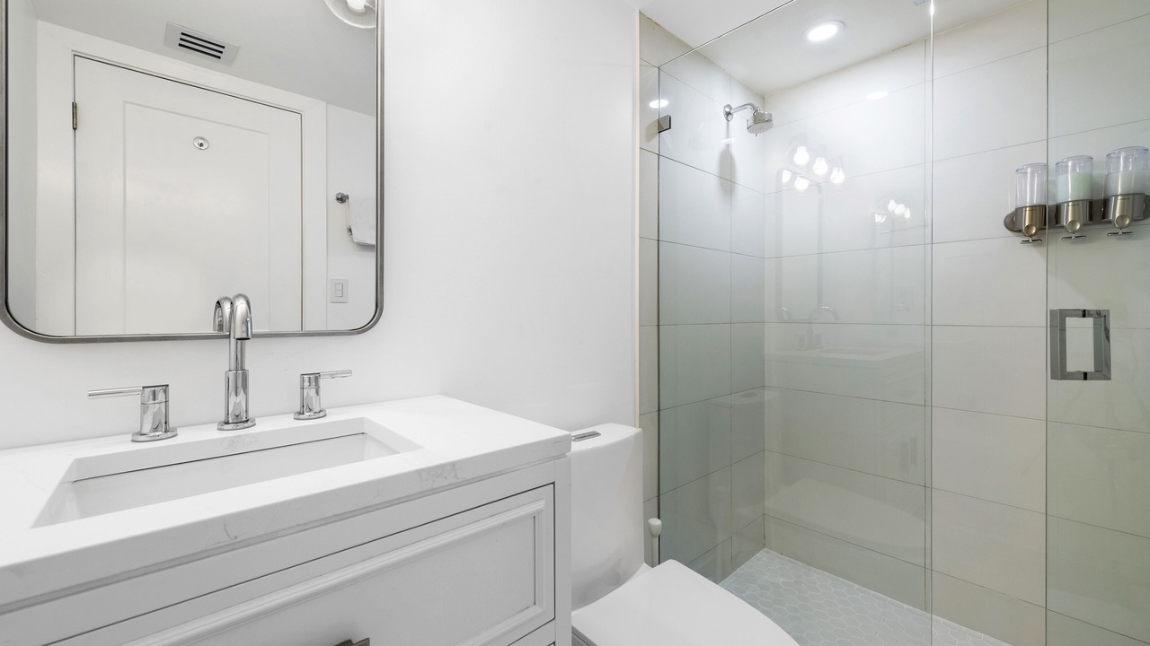 Photo of Bathroom in Hunt Club