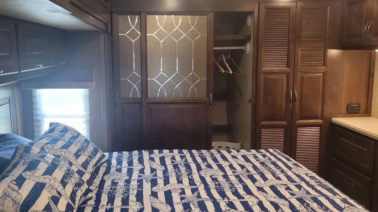 Photo of Bedroom in Oak Hill