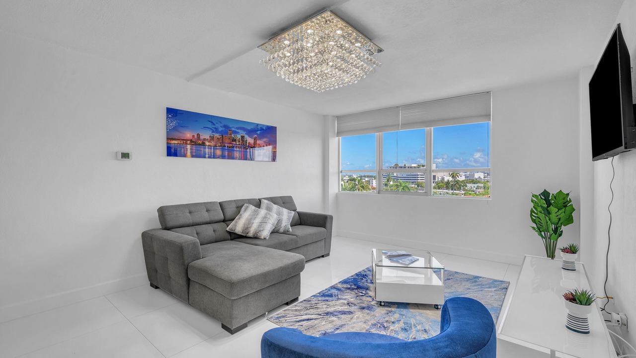 Photo of Livingroom in West Avenue