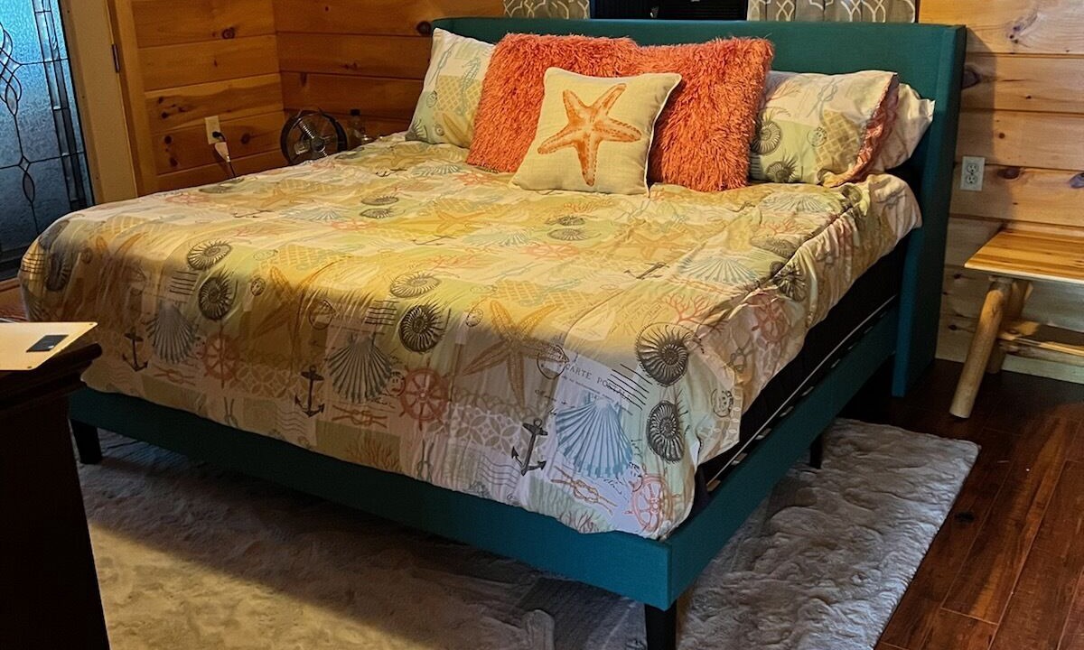 Photo of Bedroom in Inglis