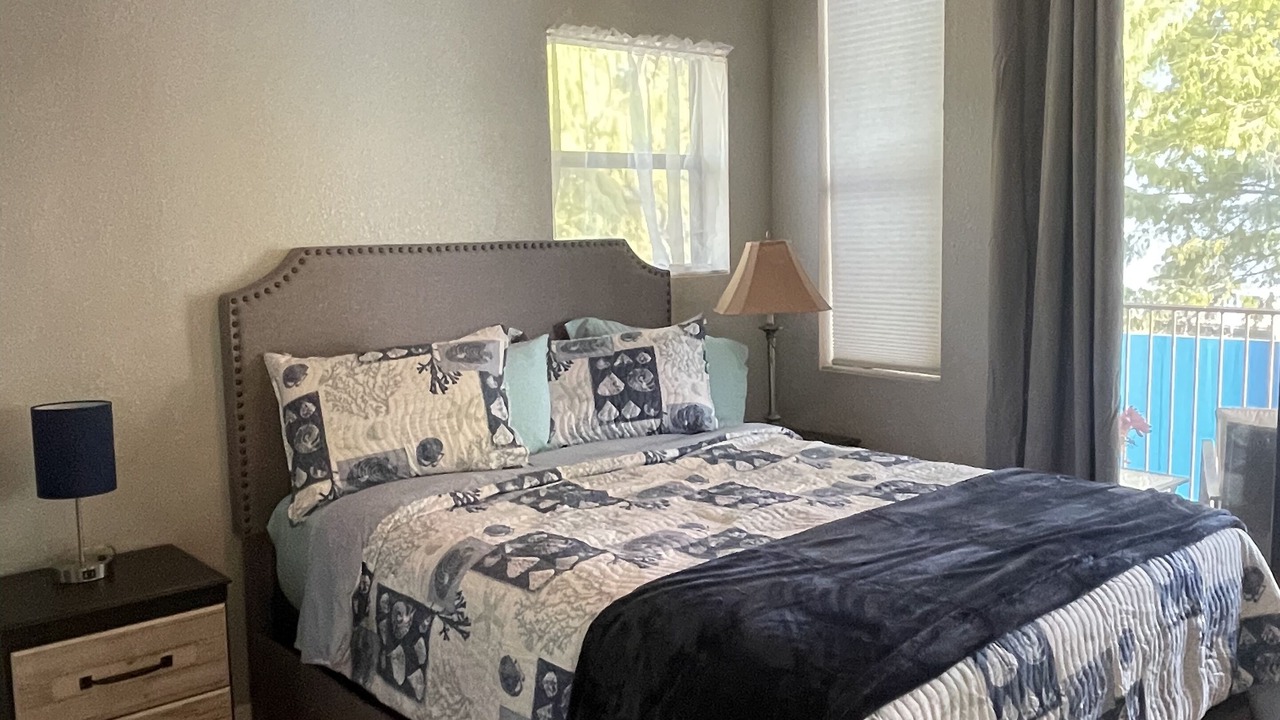 Photo of Bedroom in Tavares