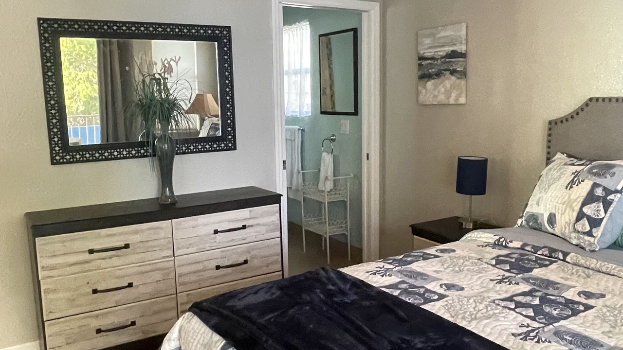 Photo of Bedroom in Tavares