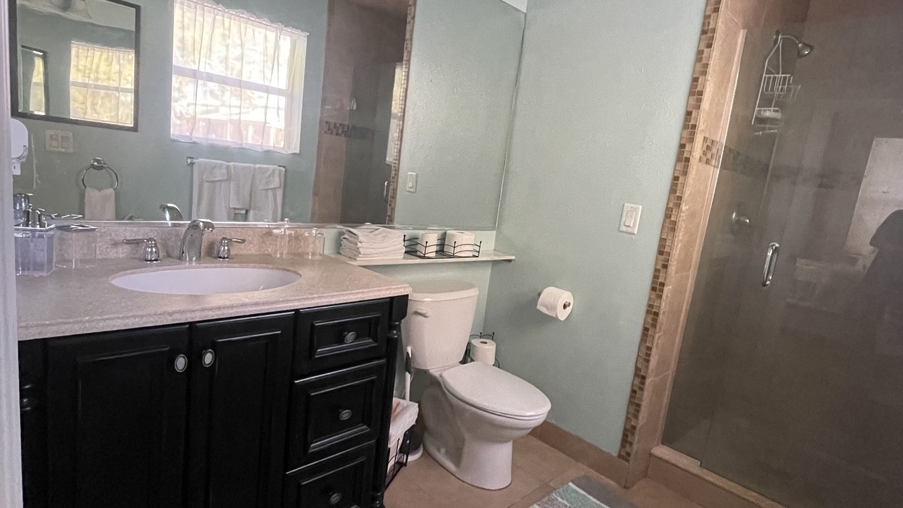 Photo of Bathroom in Tavares