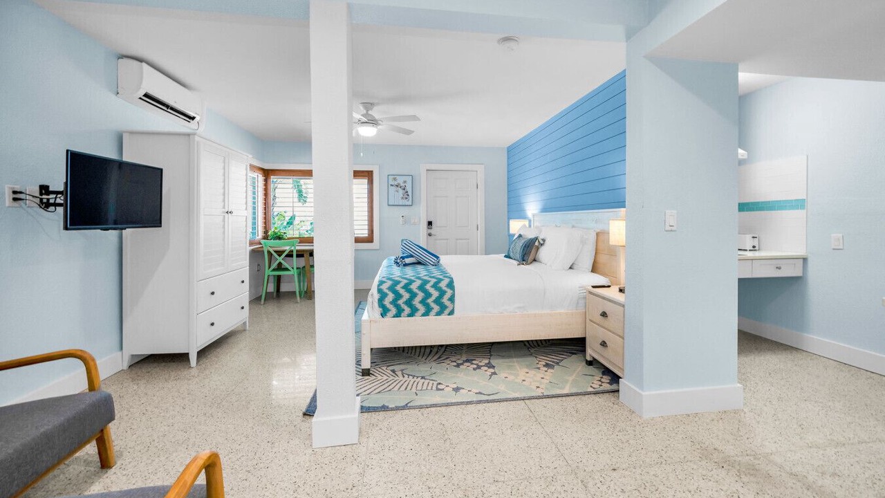 Photo of Bedroom in Sunset Beach