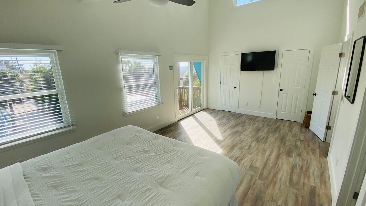 Photo of Bedroom in Pass-a-Grille