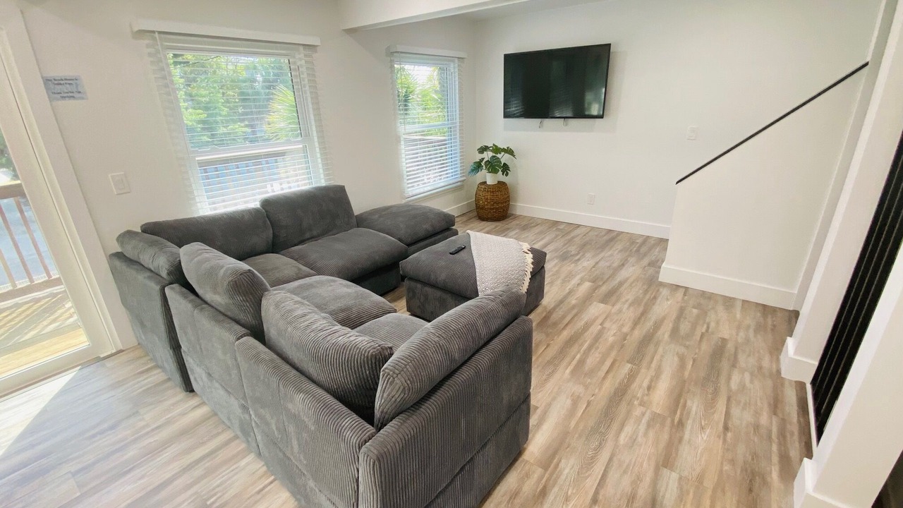 Photo of Livingroom in Pass-a-Grille