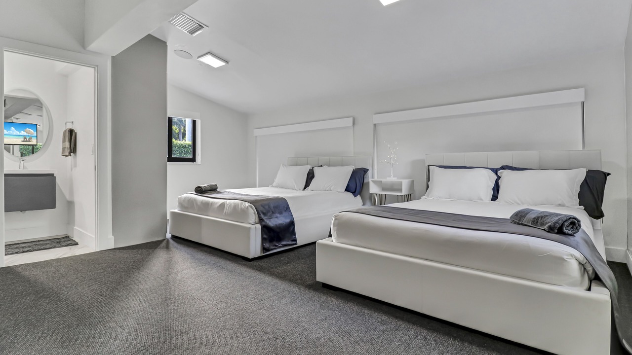 Photo of Bedroom in North Bay Village