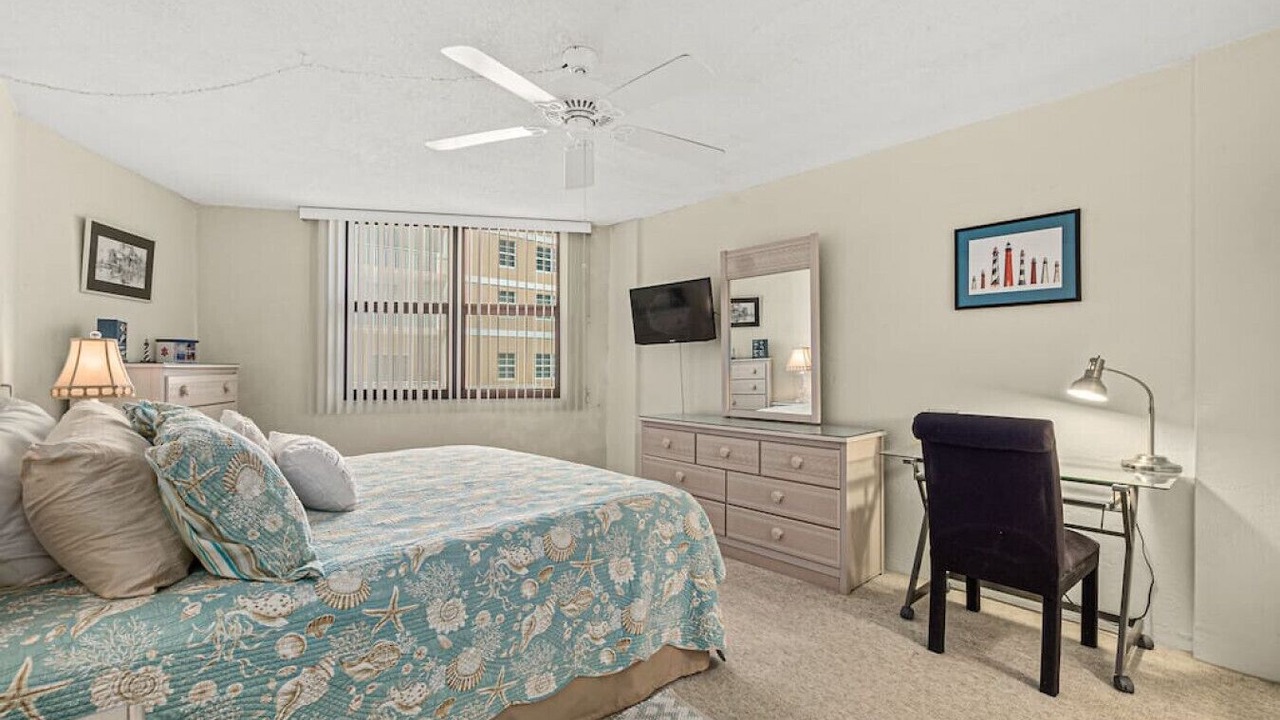 Photo of Bedroom in Ormond-by-the-Sea