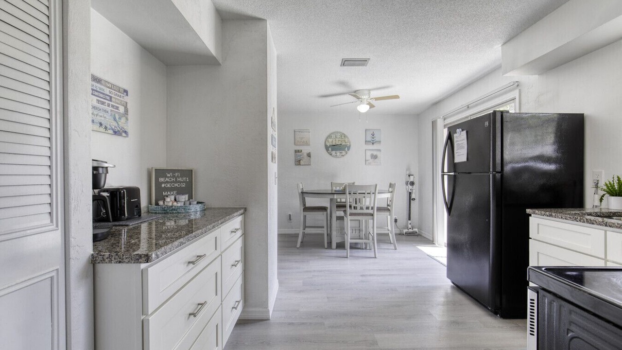 Photo of Kitchen in South Daytona