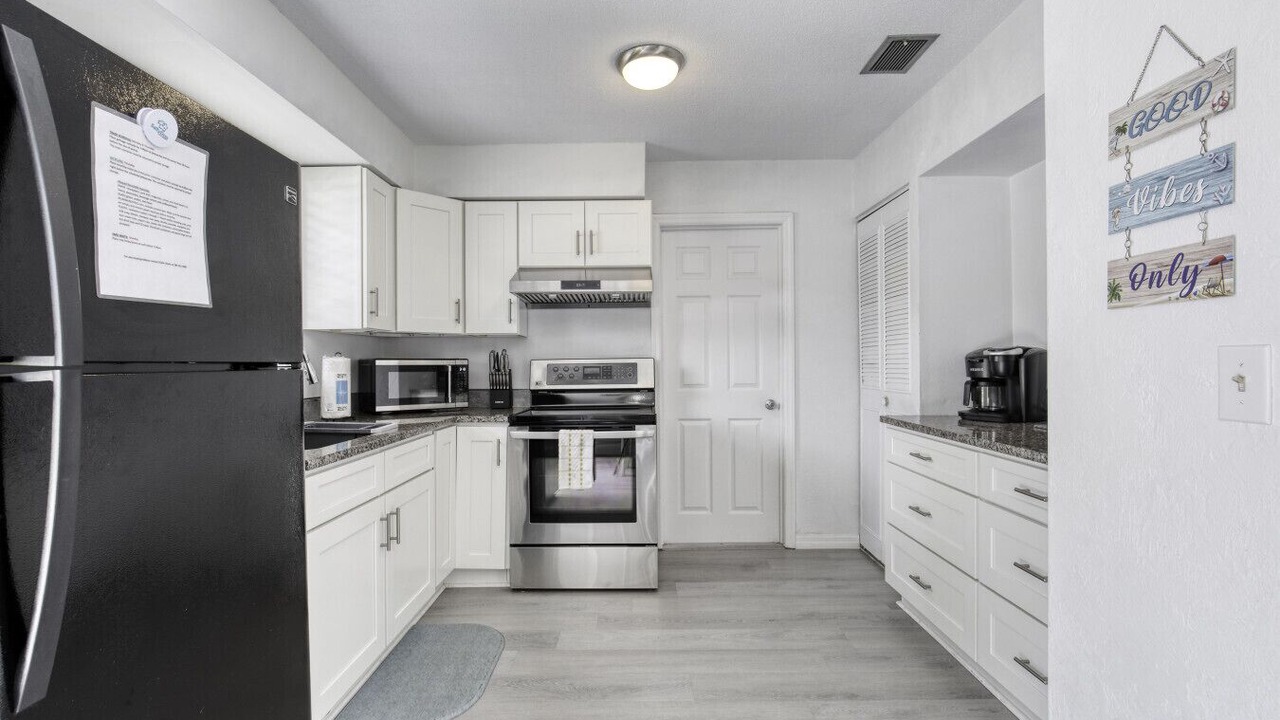 Photo of Kitchen in South Daytona