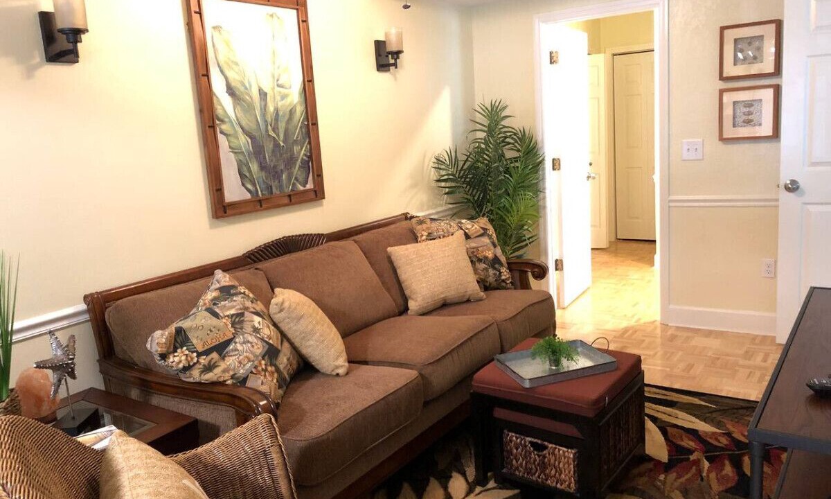 Photo of Livingroom in Downtown Dunedin