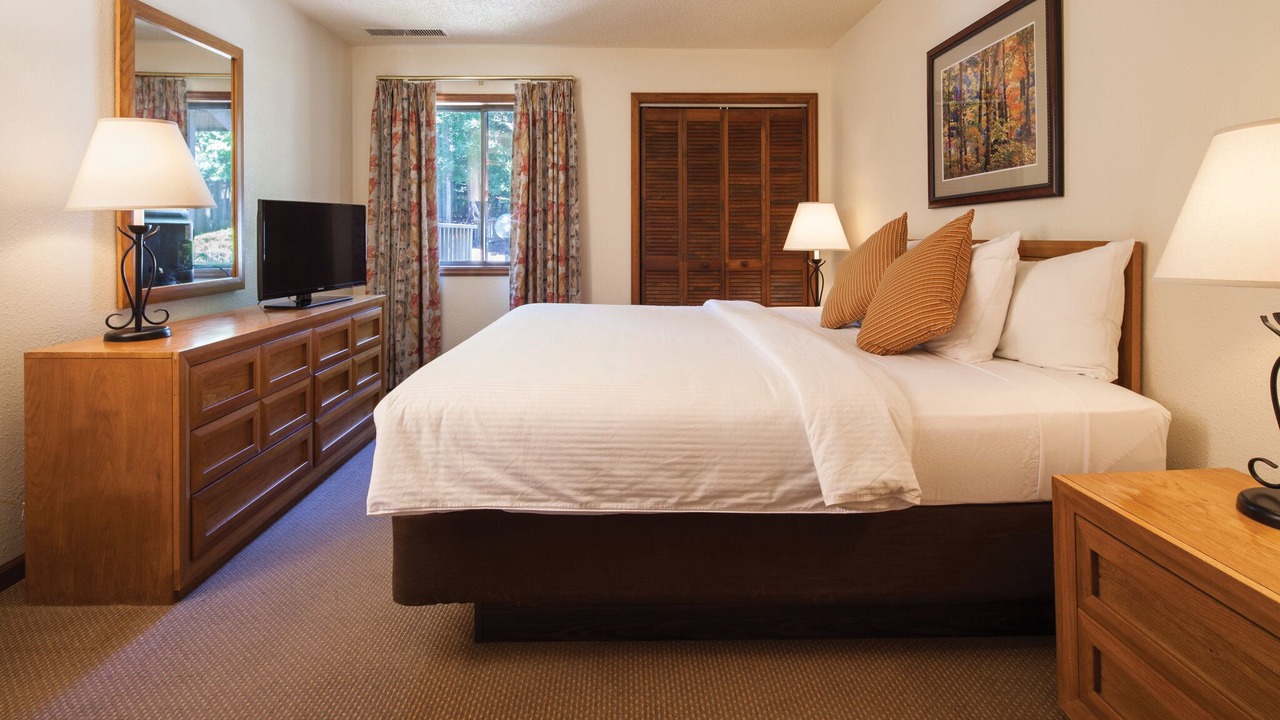 Photo of Bedroom in Lake Lure