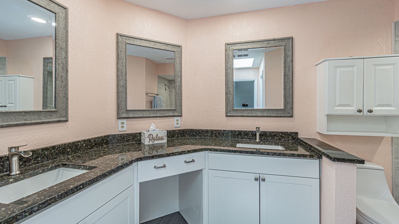 Photo of Bathroom in Elfers