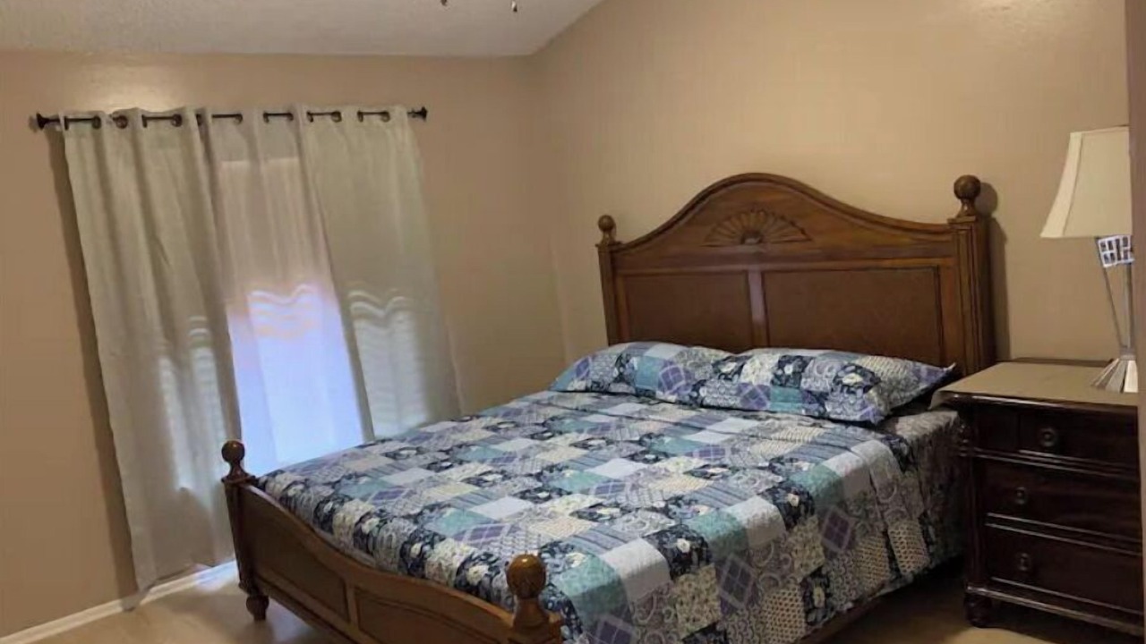 Photo of Bedroom in Fairvilla