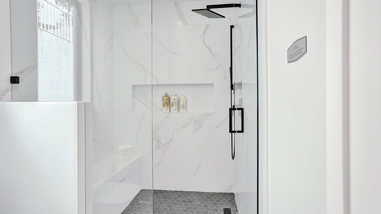 Photo of Bathroom in Colee Hammock