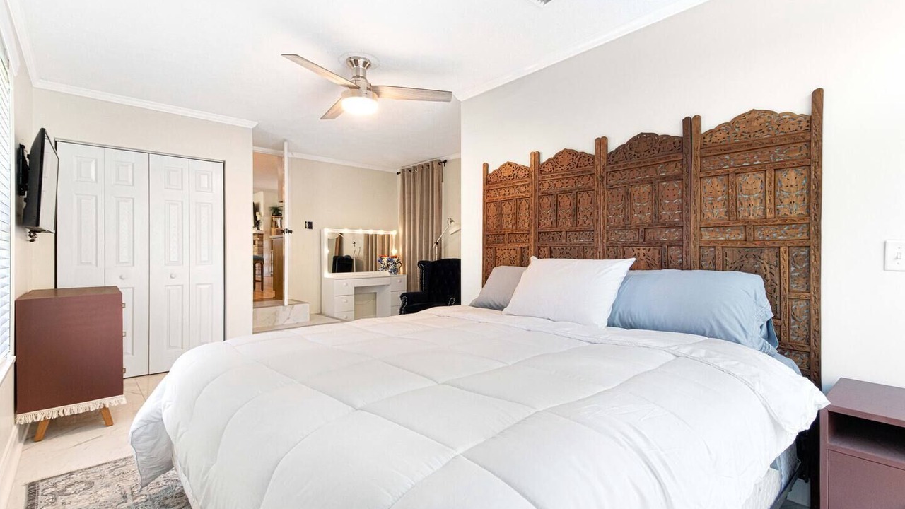 Photo of Bedroom in Historic District