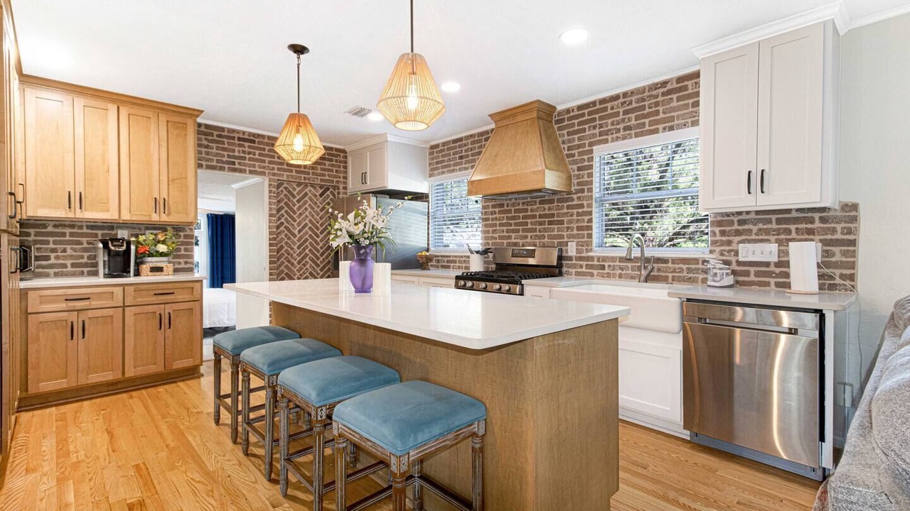 Photo of Kitchen in Historic District