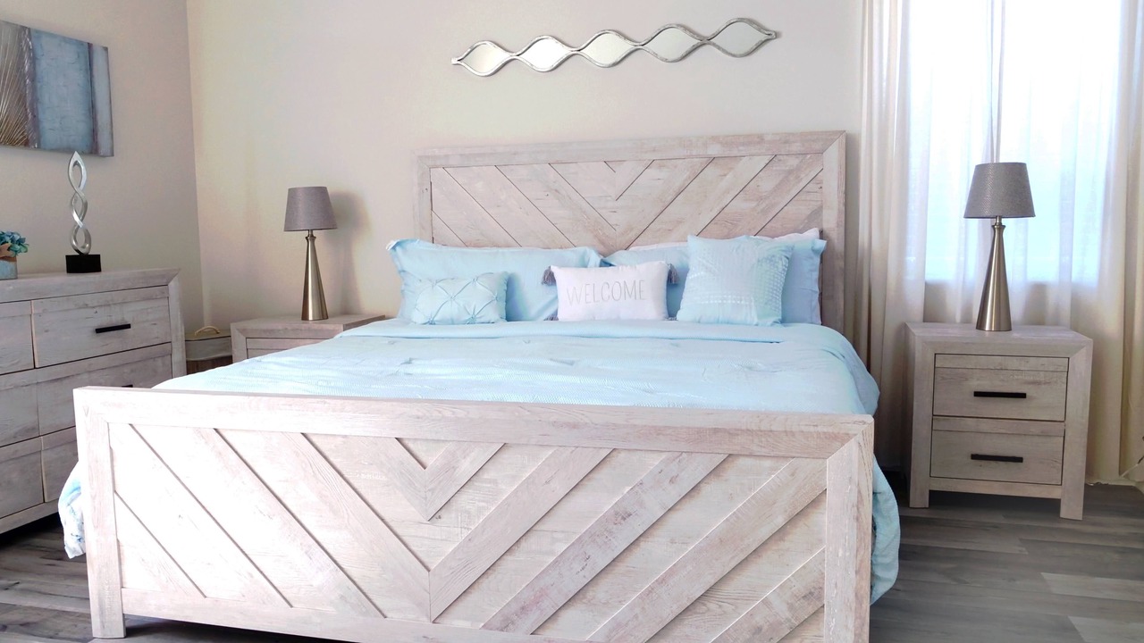 Photo of Bedroom in Florida Pines